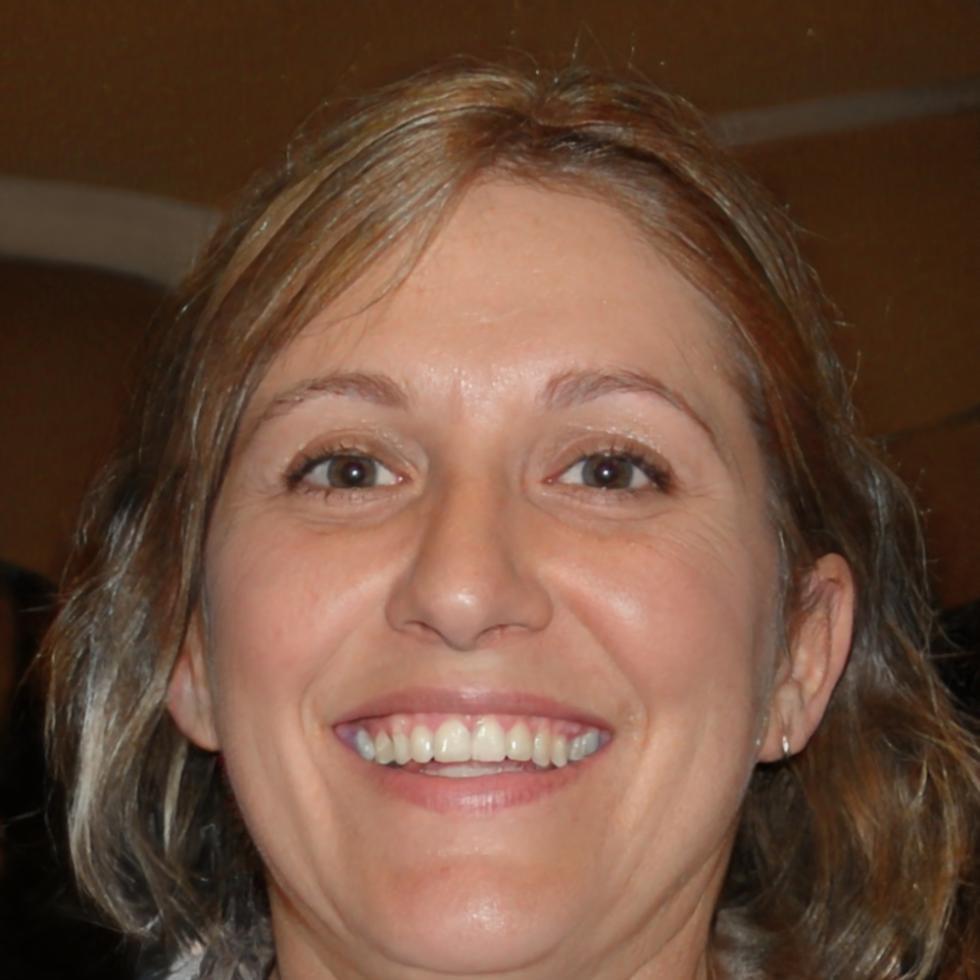 Tsenka Petrova, financial planning specialist